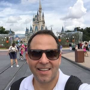 Meet your Posher, Roberto